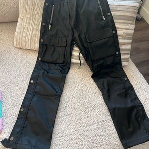 MNML Cargo Pants